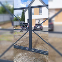 Двухсекционные откатные ворота
